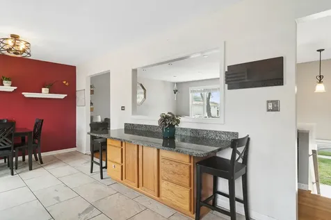 117 South Evergreen Avenue Addison IL 60101