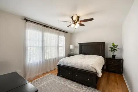 3707 Thoroughbred Lane Joliet IL 60435