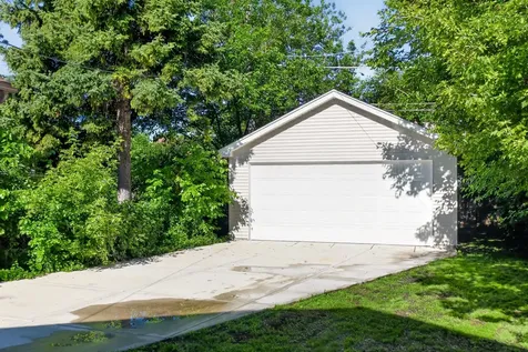1906 South 17th Avenue Maywood IL 60153