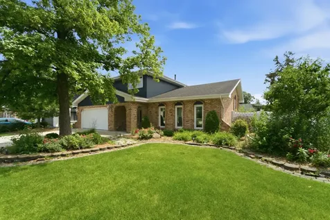 1939 East 170th Place South Holland IL 60473
