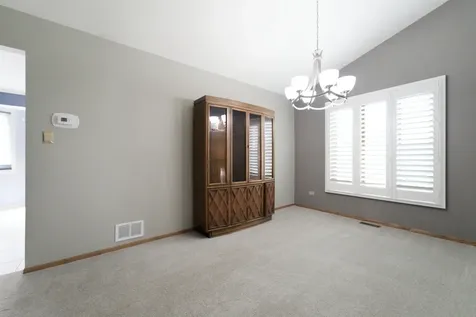 1939 East 170th Place South Holland IL 60473