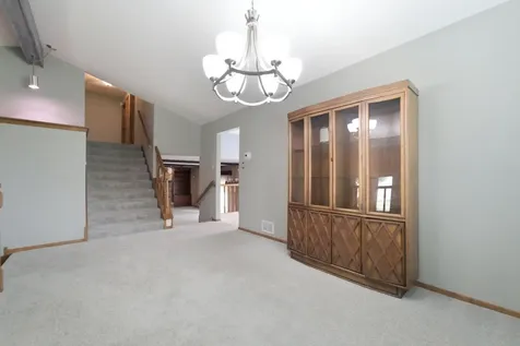 1939 East 170th Place South Holland IL 60473