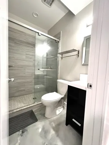 4853 West Nelson Street Chicago IL 60641