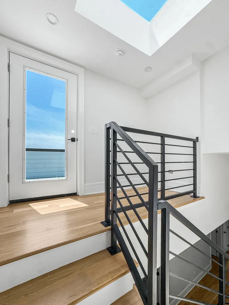 1728 North Sawyer Avenue Chicago IL 60647