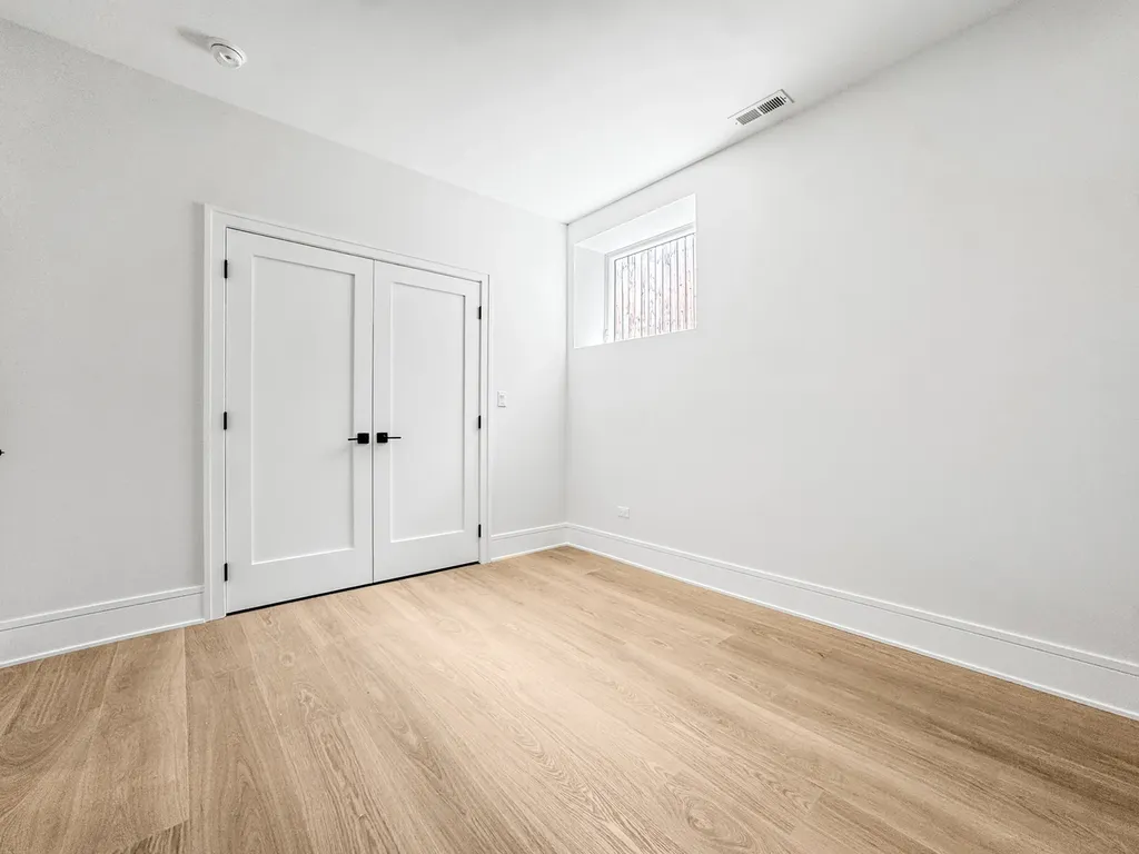 1728 North Sawyer Avenue Chicago IL 60647