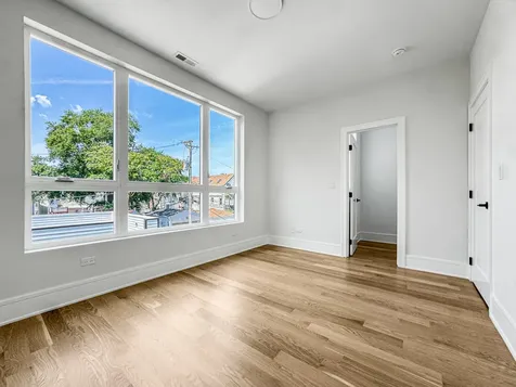 1728 North Sawyer Avenue Chicago IL 60647