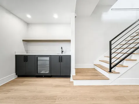 1728 North Sawyer Avenue Chicago IL 60647