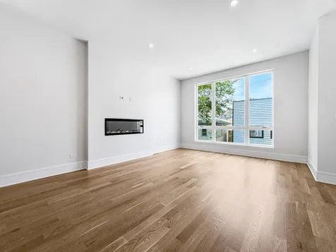 1728 North Sawyer Avenue Chicago IL 60647