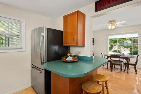 1222 South Somonauk Street Sycamore IL 60178