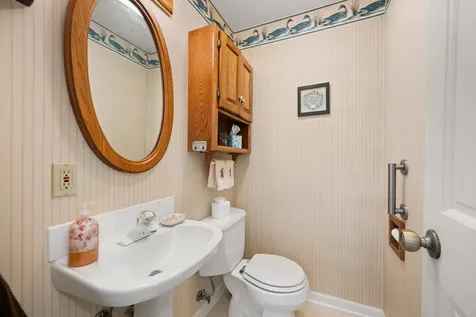 1222 South Somonauk Street Sycamore IL 60178