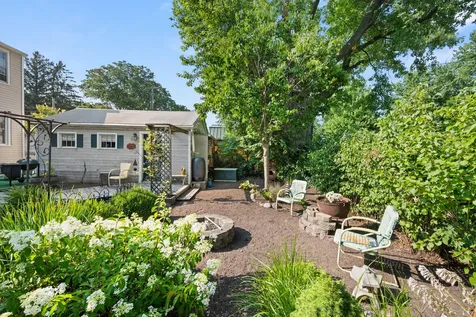 1222 South Somonauk Street Sycamore IL 60178