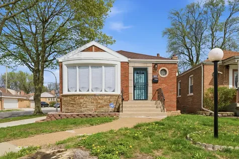 8801 South Clyde Avenue Chicago IL 60617
