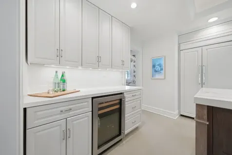2915 Grant Street Evanston IL 60201