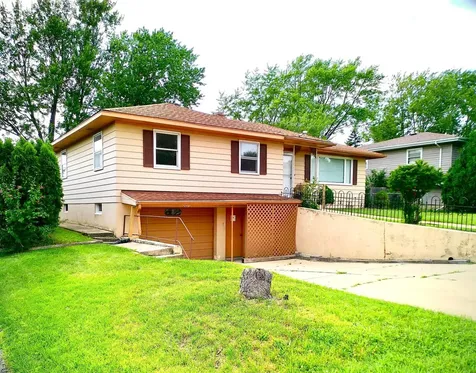 2021 Leness Lane Crest Hill IL 60403