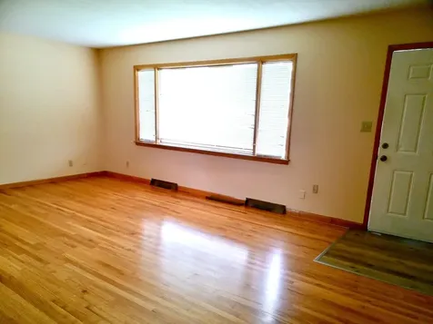 2021 Leness Lane Crest Hill IL 60403