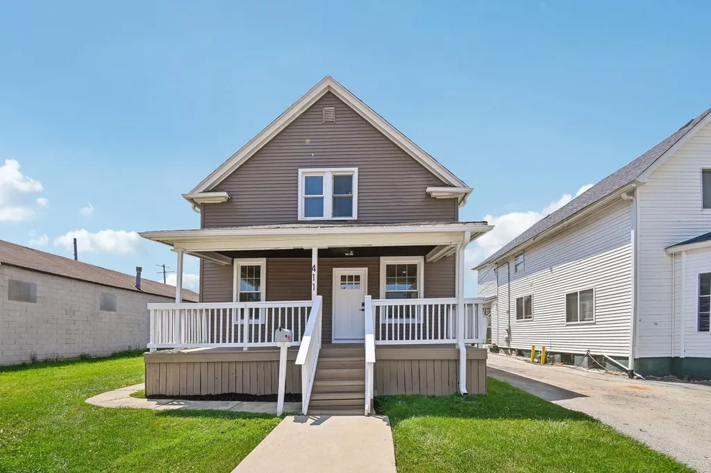 411 Leach Avenue Joliet IL 60432