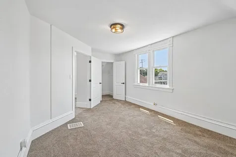 411 Leach Avenue Joliet IL 60432