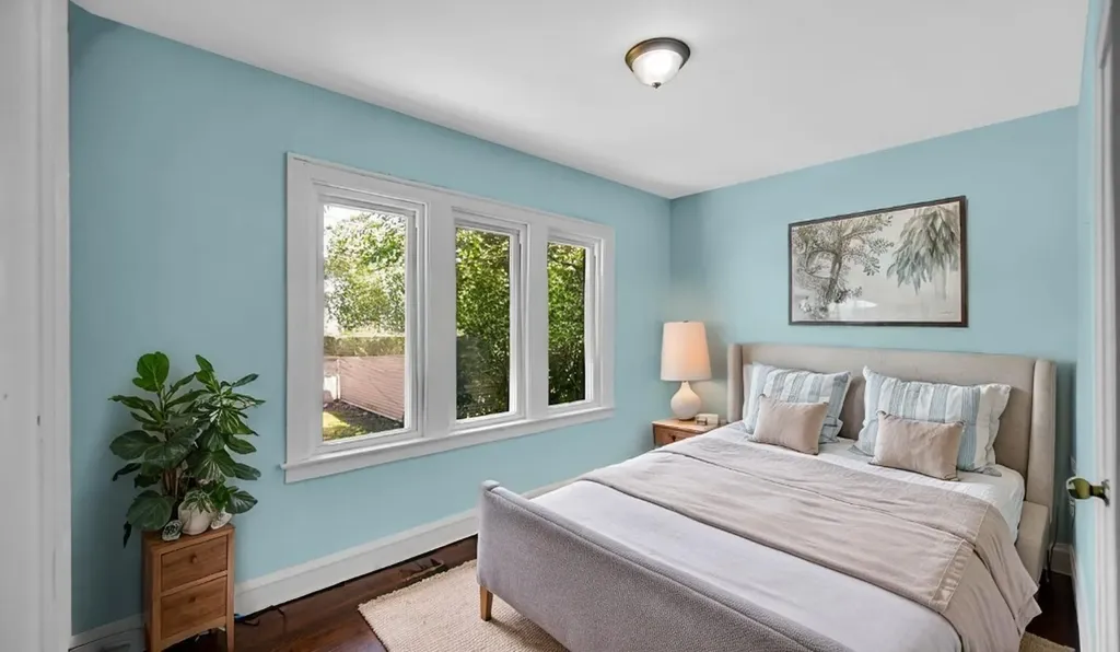 10001 South Wentworth Avenue Chicago IL 60628