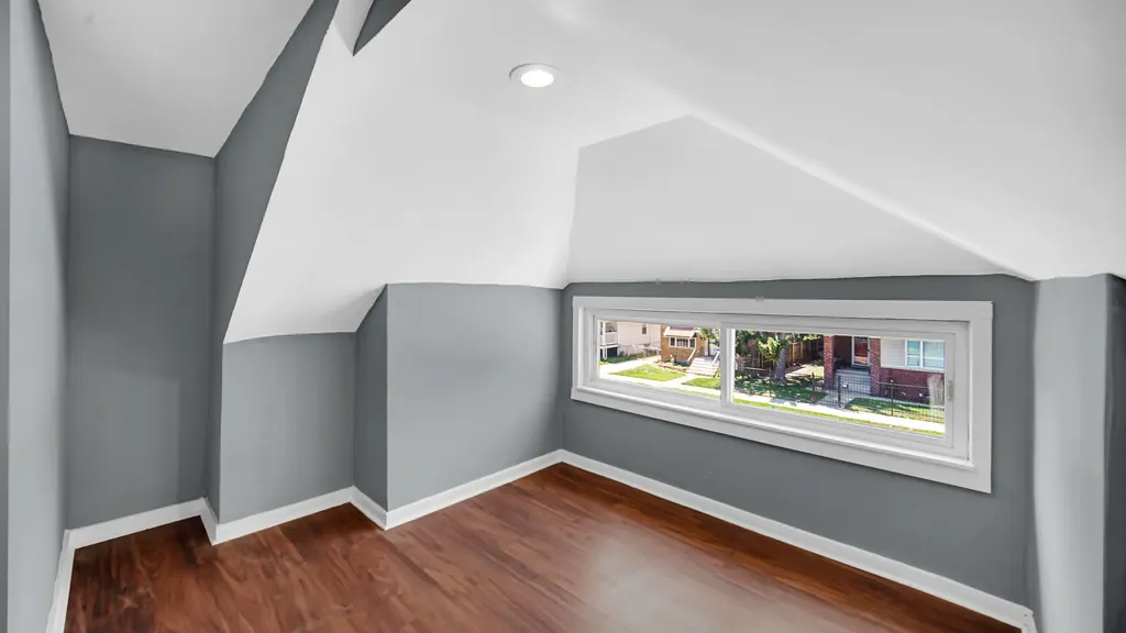 10001 South Wentworth Avenue Chicago IL 60628