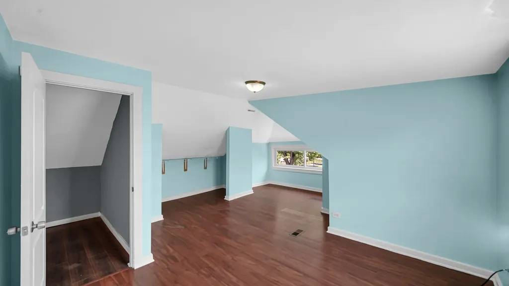 10001 South Wentworth Avenue Chicago IL 60628