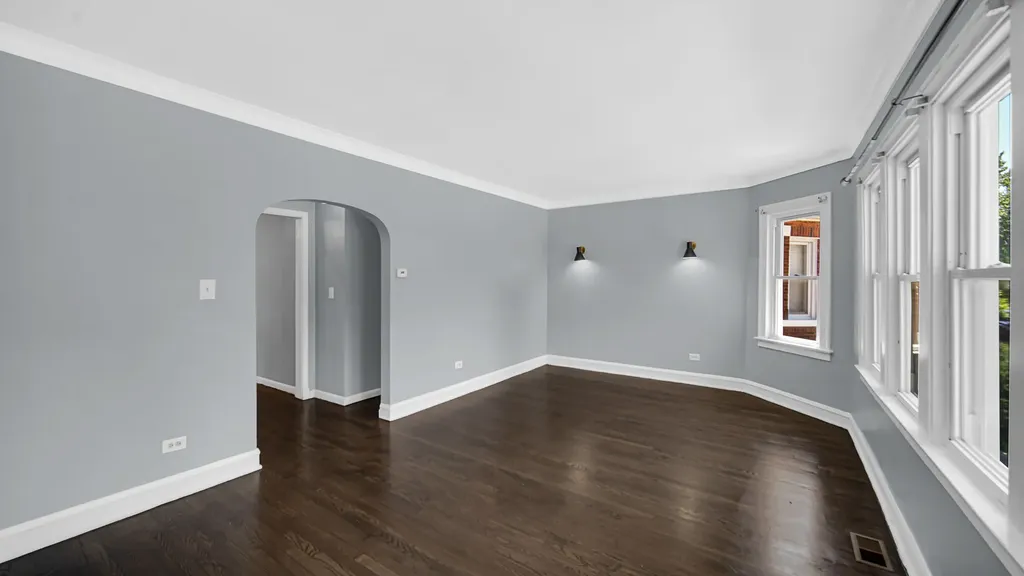 10001 South Wentworth Avenue Chicago IL 60628