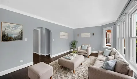 10001 South Wentworth Avenue Chicago IL 60628