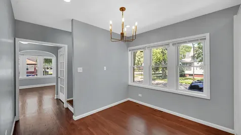 10001 South Wentworth Avenue Chicago IL 60628
