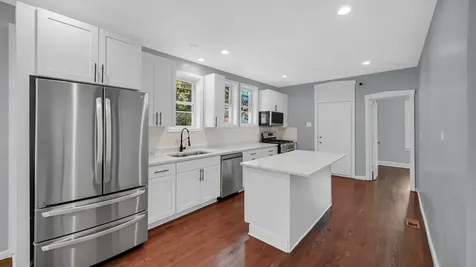 10001 South Wentworth Avenue Chicago IL 60628