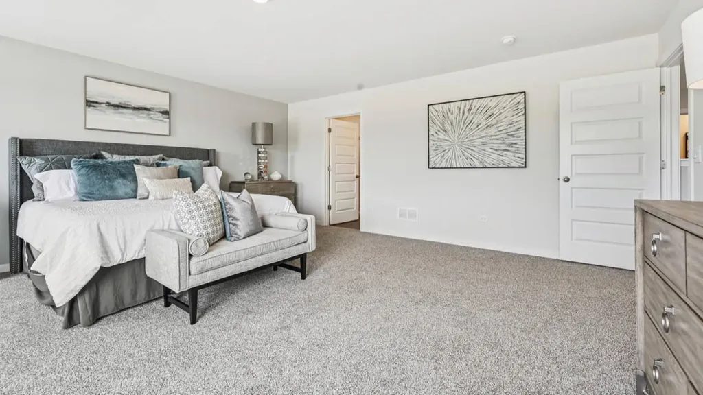1858 Keating Drive Aurora IL 60503