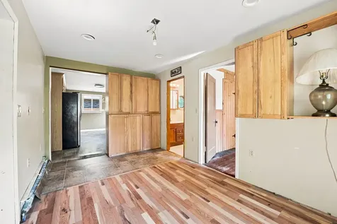 727 East Jackson Street Morris IL 60450