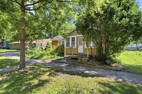 727 East Jackson Street Morris IL 60450
