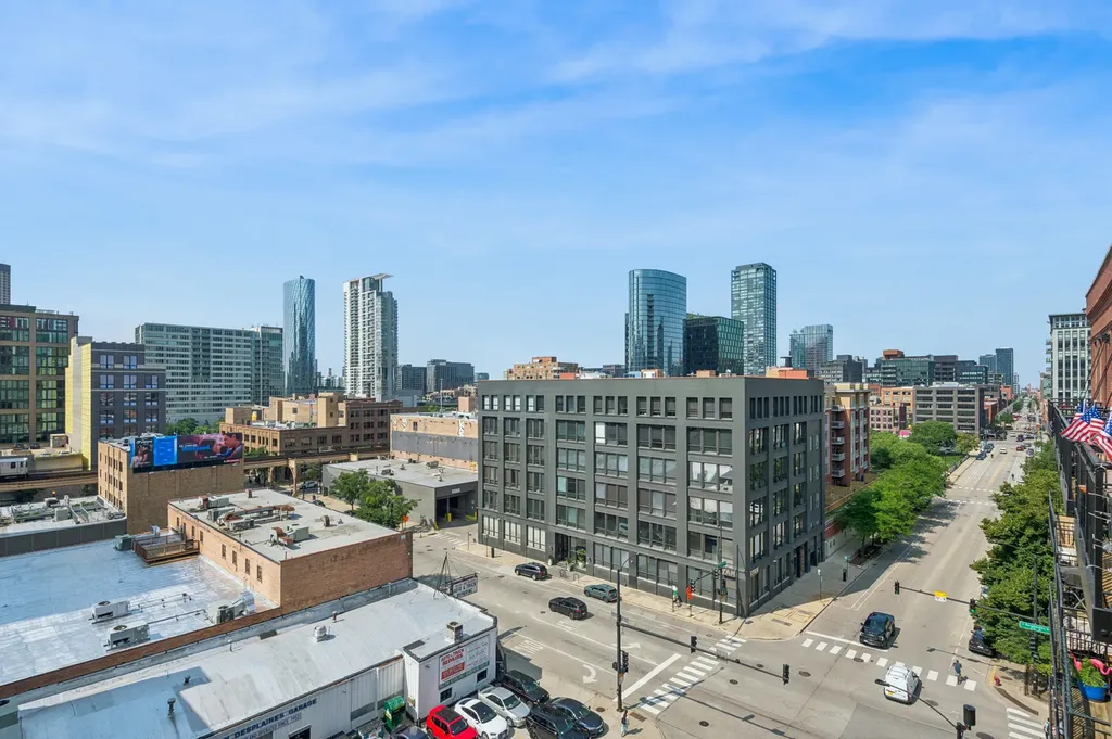 616 West Fulton Street Chicago IL 60661