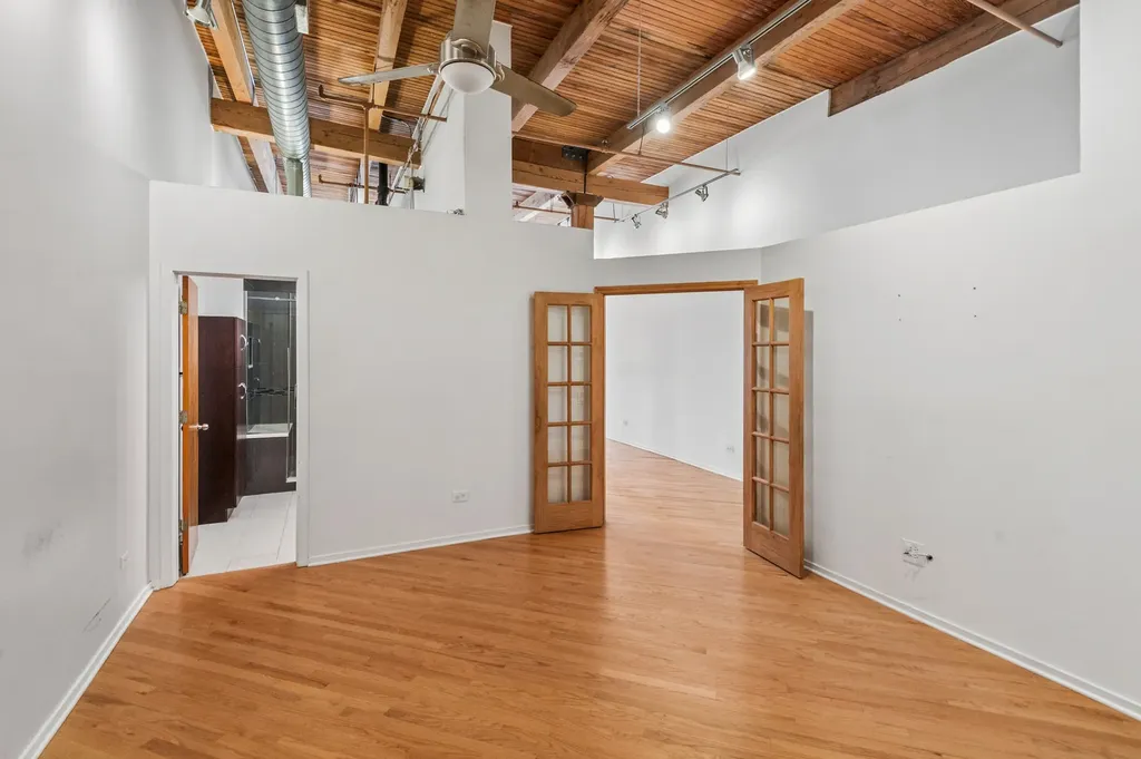 616 West Fulton Street Chicago IL 60661