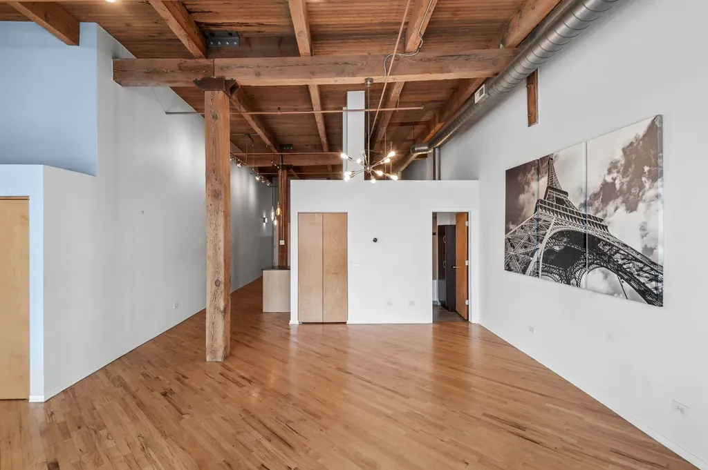 616 West Fulton Street Chicago IL 60661
