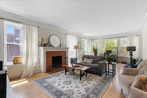 5331 South Cornell Avenue Chicago IL 60615