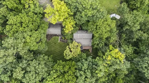 6N329 Fair Oaks Drive St. Charles IL 60175