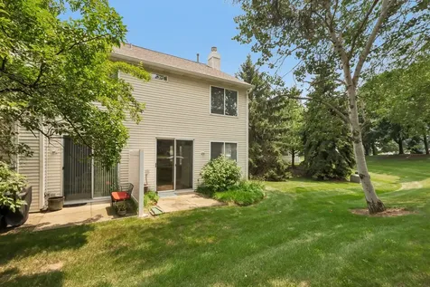 2986 Waters Edge Circle Aurora IL 60504