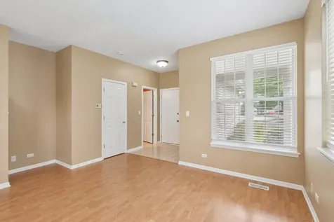 2986 Waters Edge Circle Aurora IL 60504