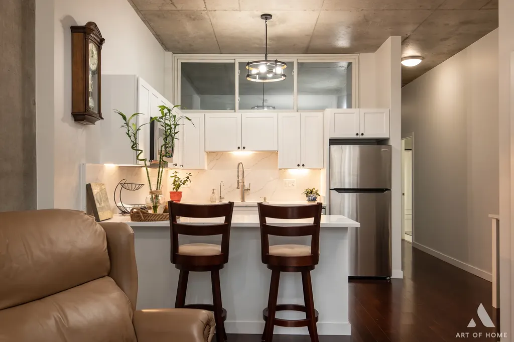 235 West Van Buren Street Chicago IL 60607
