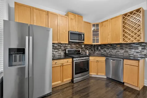 3023 West Wellington Avenue Chicago IL 60618