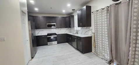 2145 Colchester Avenue Hoffman Estates IL 60192