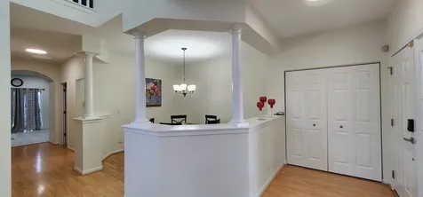 2145 Colchester Avenue Hoffman Estates IL 60192