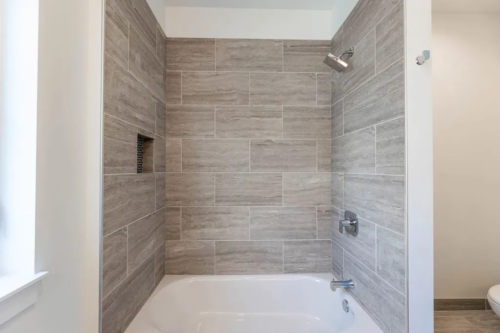 2832 West Wilcox Street Chicago IL 60612