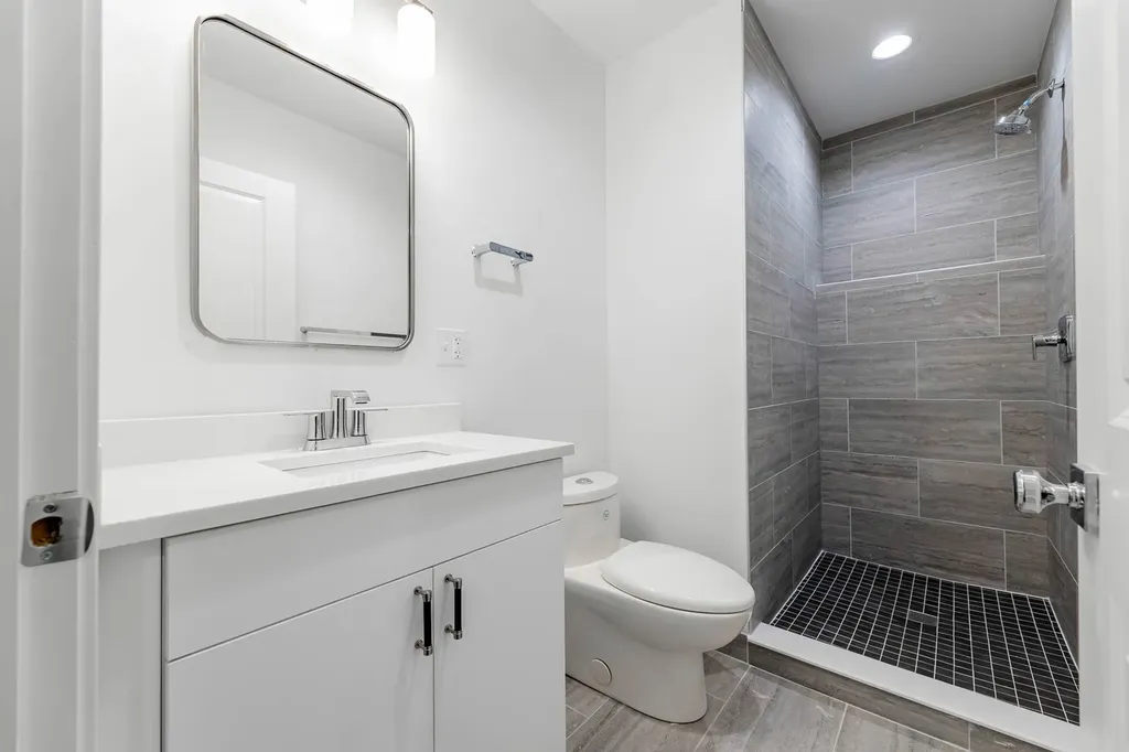 2832 West Wilcox Street Chicago IL 60612