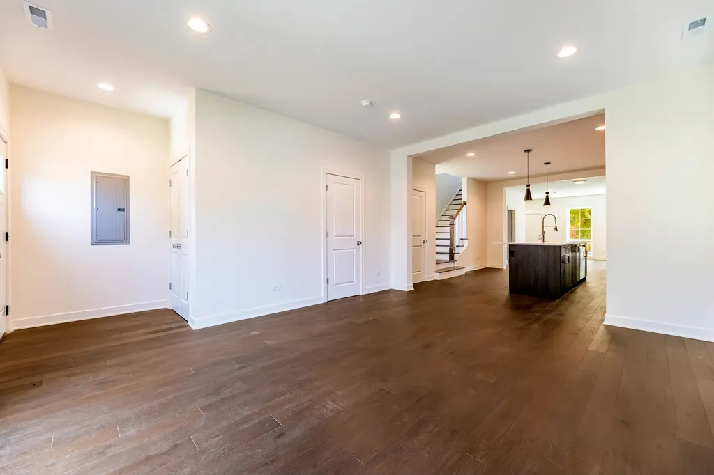 2832 West Wilcox Street Chicago IL 60612