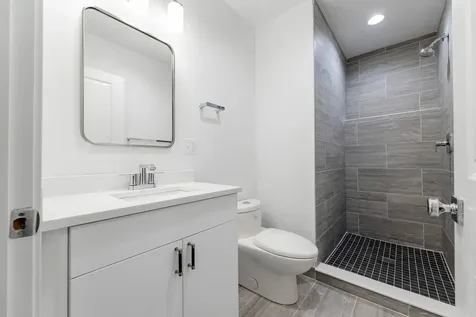 2832 West Wilcox Street Chicago IL 60612