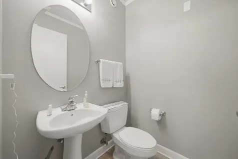201 North Westshore Drive Chicago IL 60601