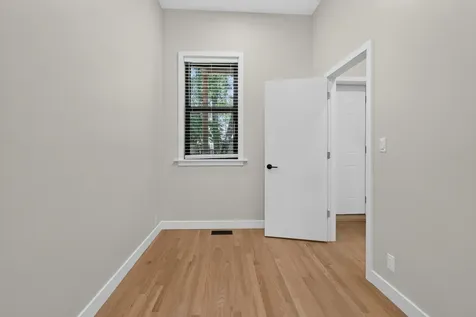 2132 West Potomac Avenue Chicago IL 60622