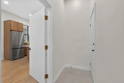 2132 West Potomac Avenue Chicago IL 60622
