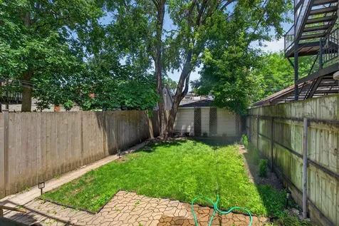 2132 West Potomac Avenue Chicago IL 60622